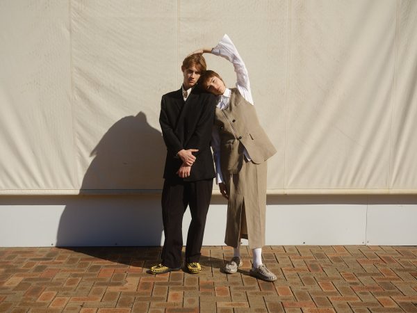 All Gender UNEEK II Convertible | Plaza Taupe/Plaza Taupe