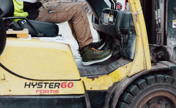 Men's Synchro Waterproof Work Boot (Carbon Toe) | Forest Night/Gum